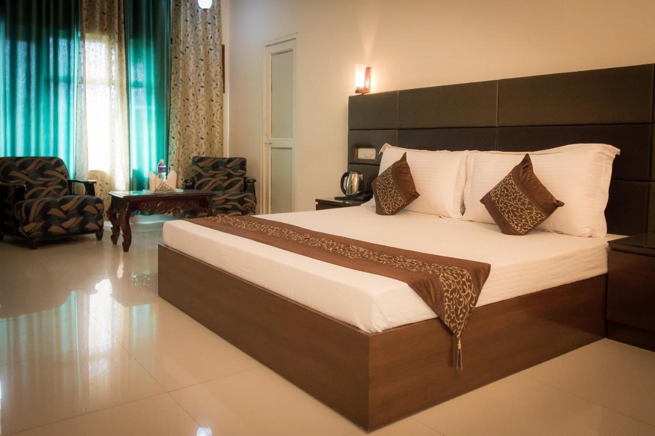 The Baghban Hotel & Resort, Baddi Ngoại thất bức ảnh